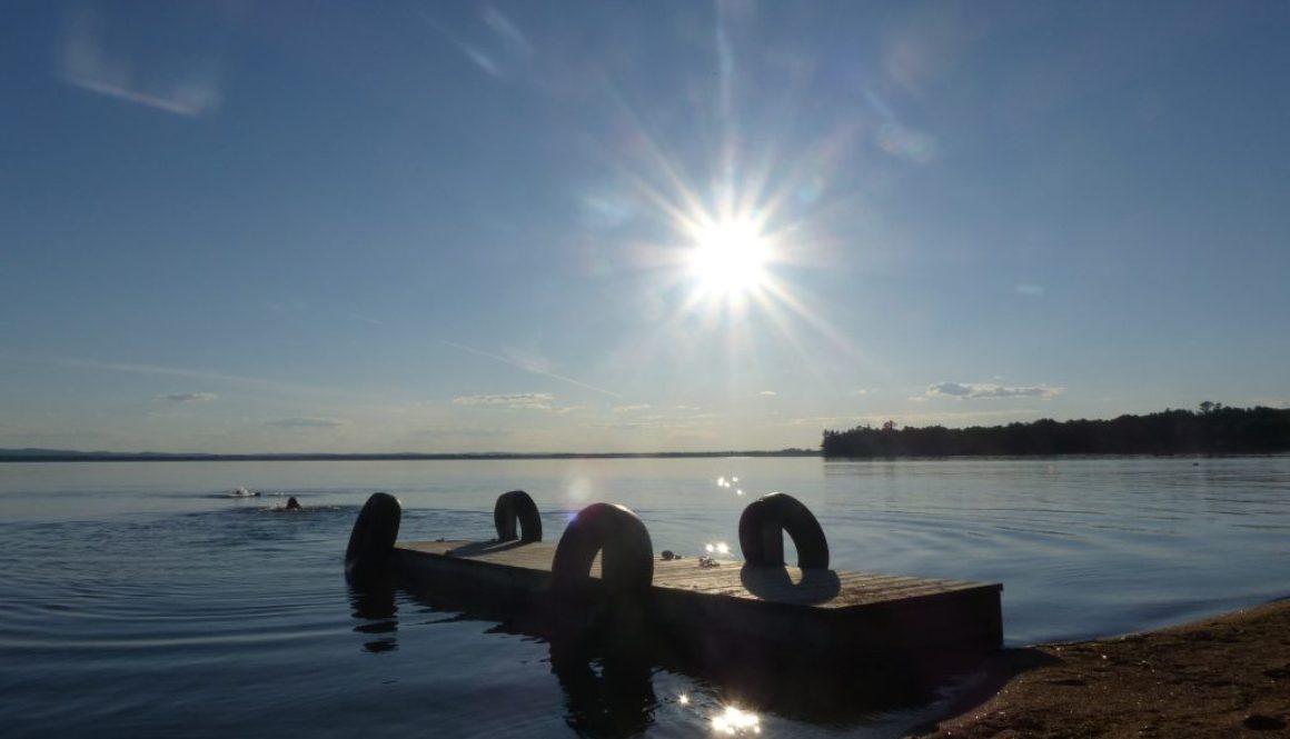 Sun setting at the lake